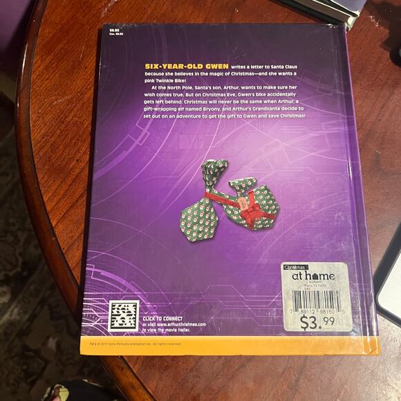 Arthur Christmas The Movie Storybook Kids Book w/ Behind the scenes art Holiday - Picture 7 of 7